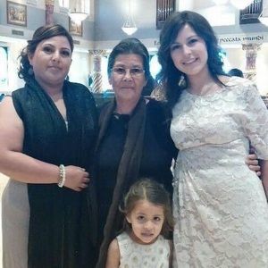 Meet your Posher, Teresa